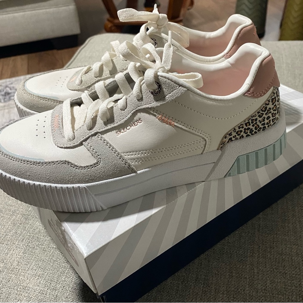 Skechers White Sneakers with Blush and Leopard Heel